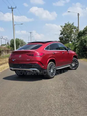 Mercedes-Benz GLE-Class GLE 400d 4MATIC 2020 Red