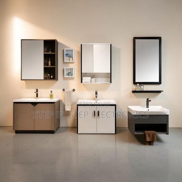 Modern Bathroom Vanity Cabinet With Storage and Mirror Display - main view