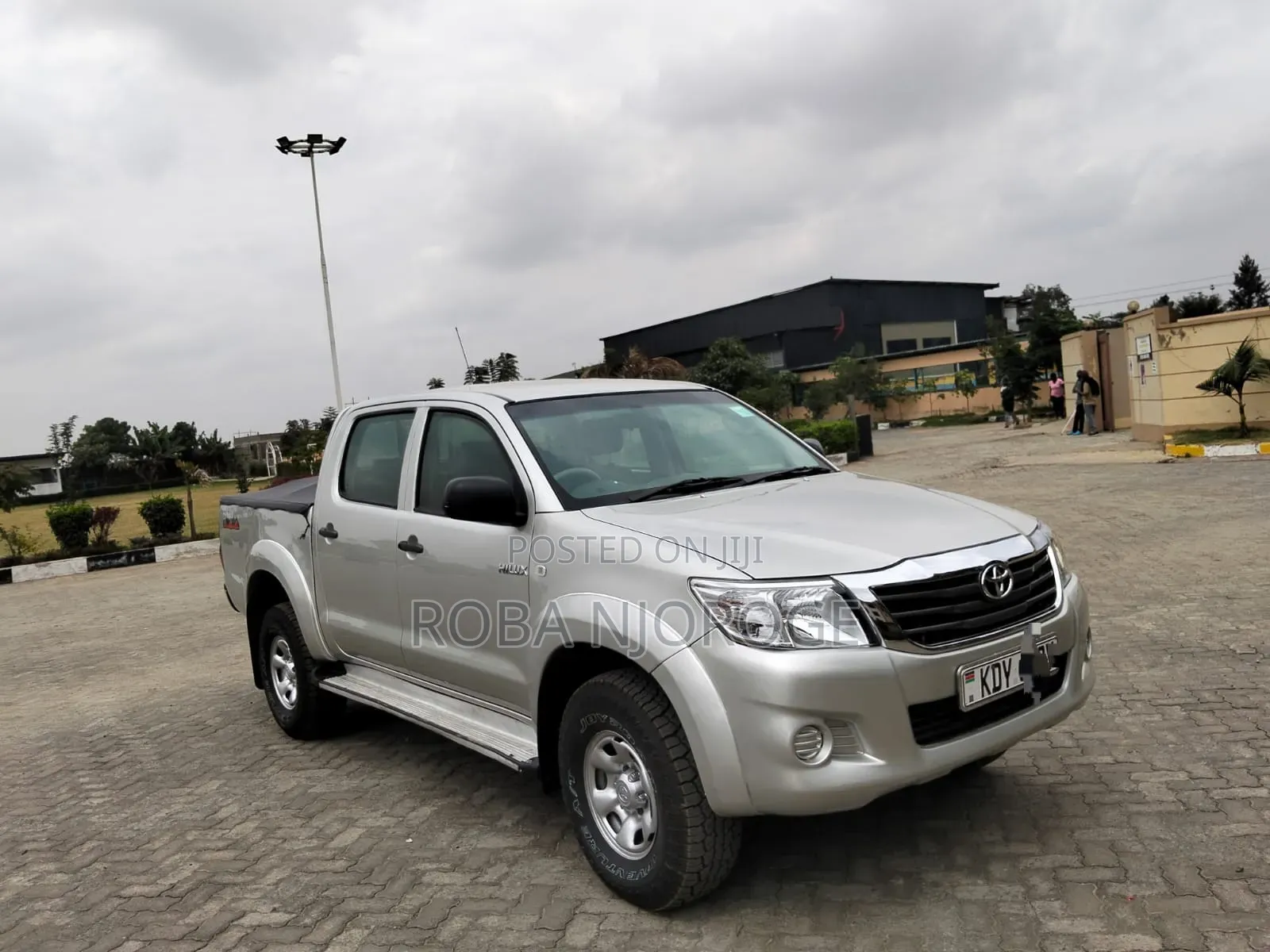 Toyota Hilux 2009 Silver