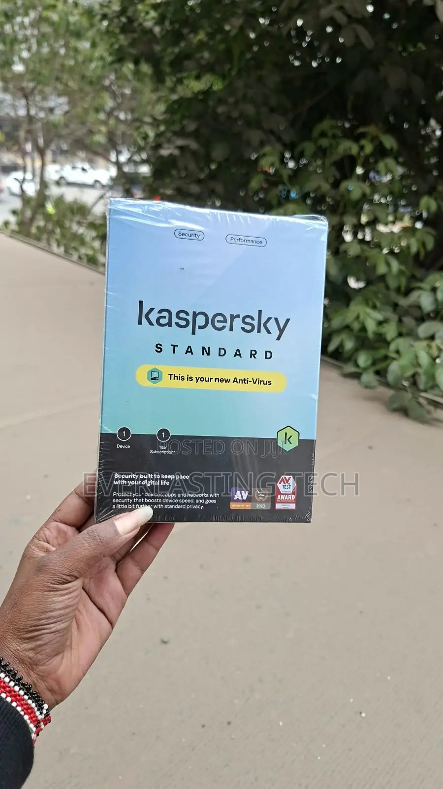 Kaspersky Standard 1 Device - 1 Year