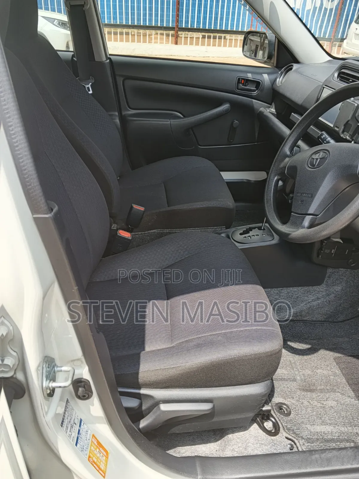 Toyota Probox 1.5 DX 4WD 2019 White