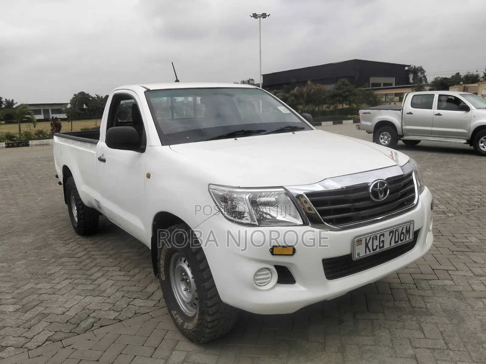 Toyota Hilux 2015 Off white