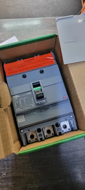 Schneider McCb 250amps 3p