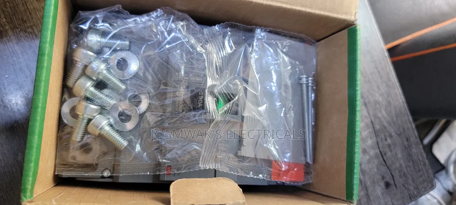 Schneider McCb 250amps 3p
