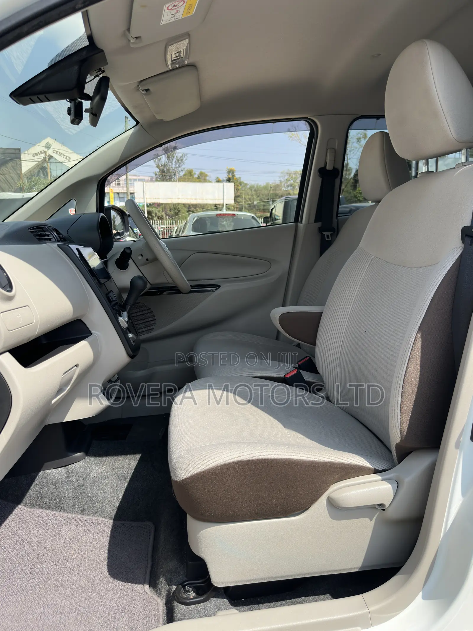 Nissan Dayz 2018 White