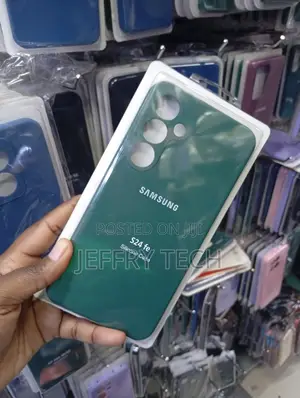 Dark Green Silicone Back Cover Designed for the Samsung Galaxy S24 FE