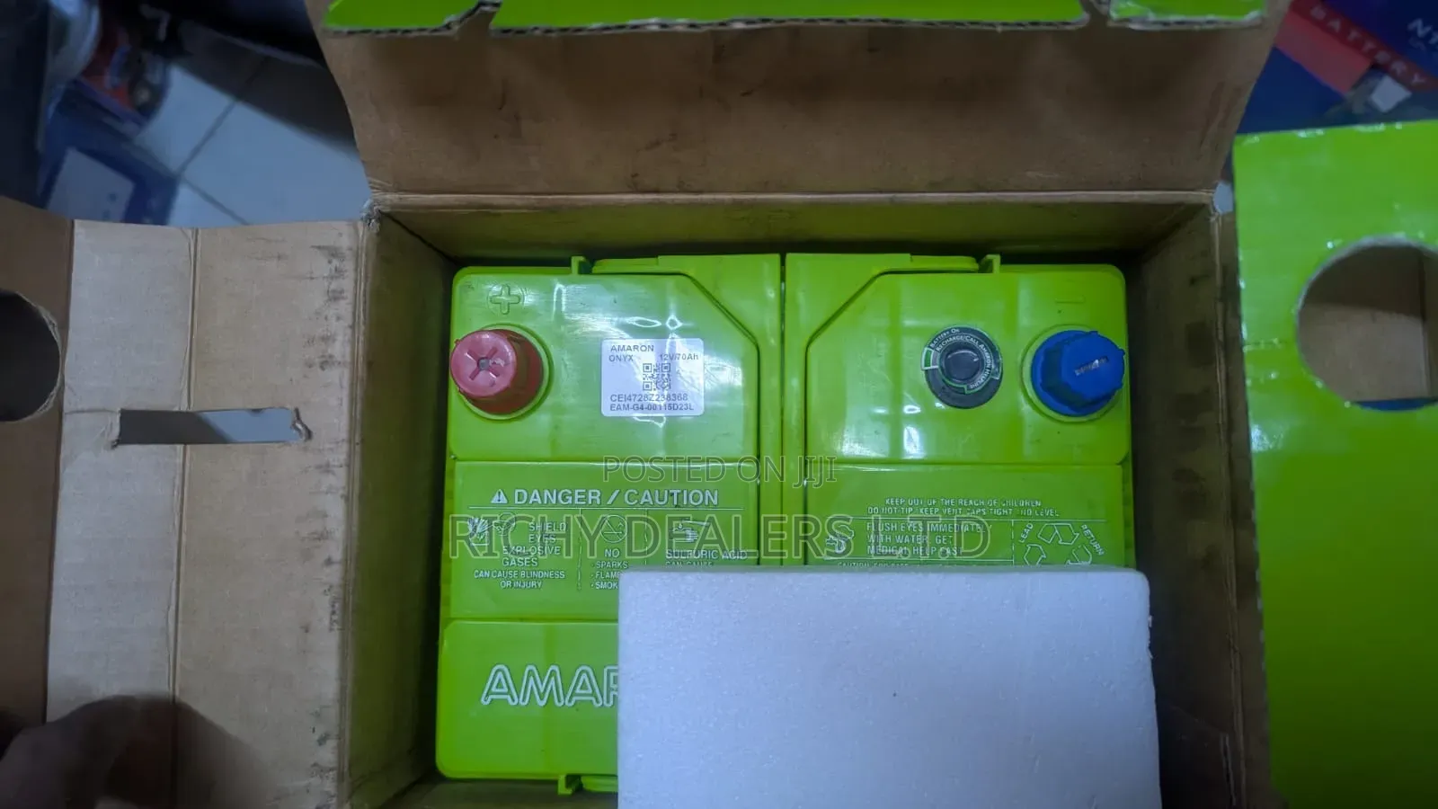 AMARON Ns70.12v MF Car Battery