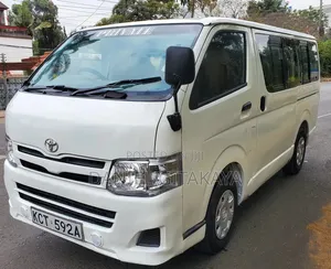 Toyota HiAce 2013 White