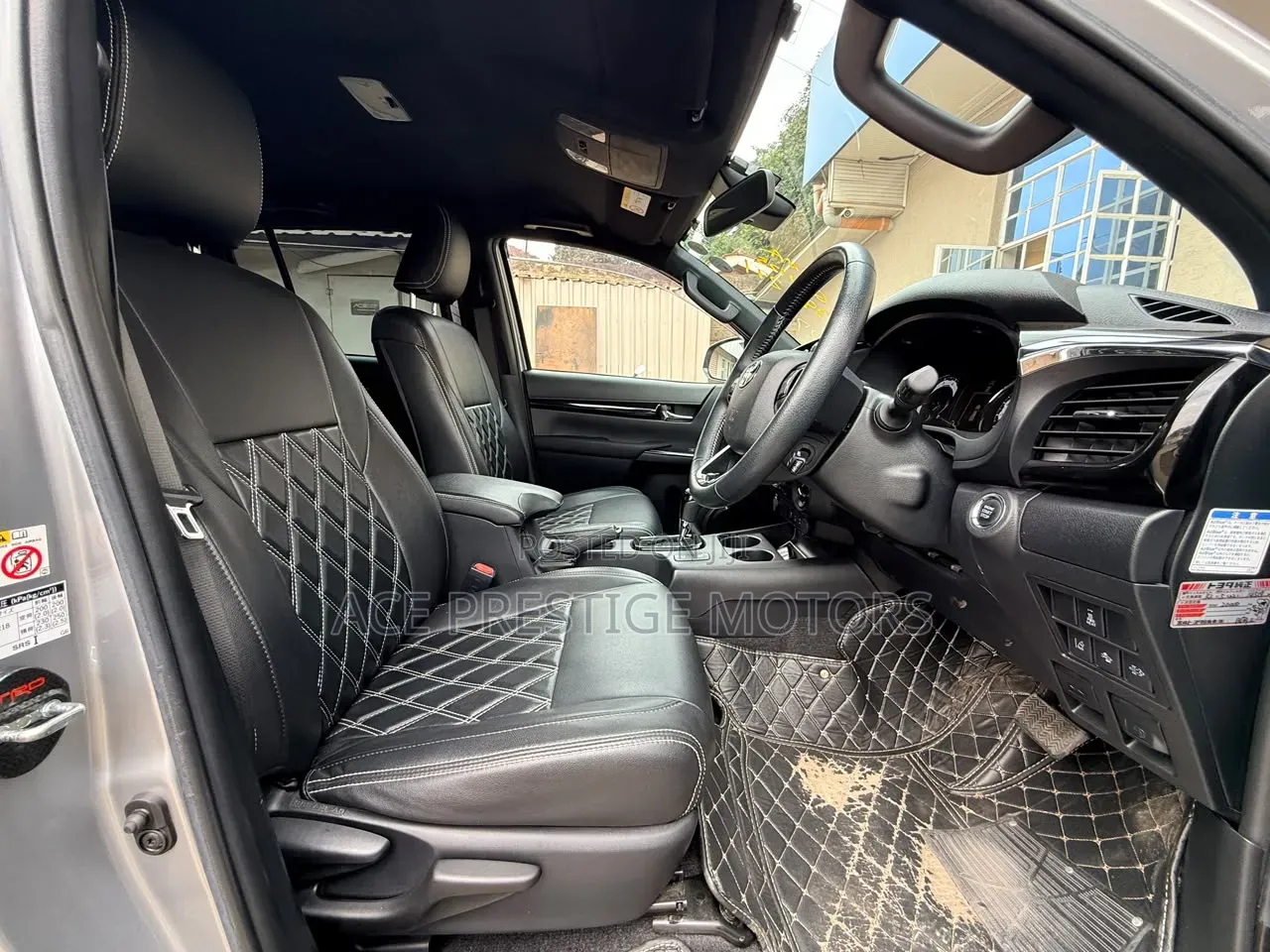 Toyota Hilux 2019 Gray
