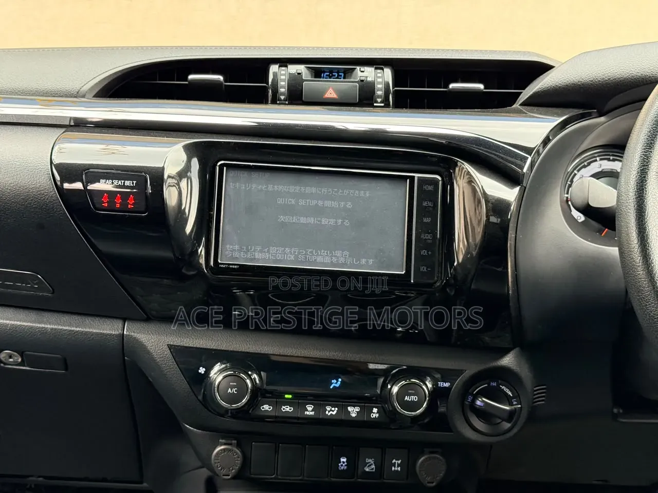 Toyota Hilux 2019 Gray