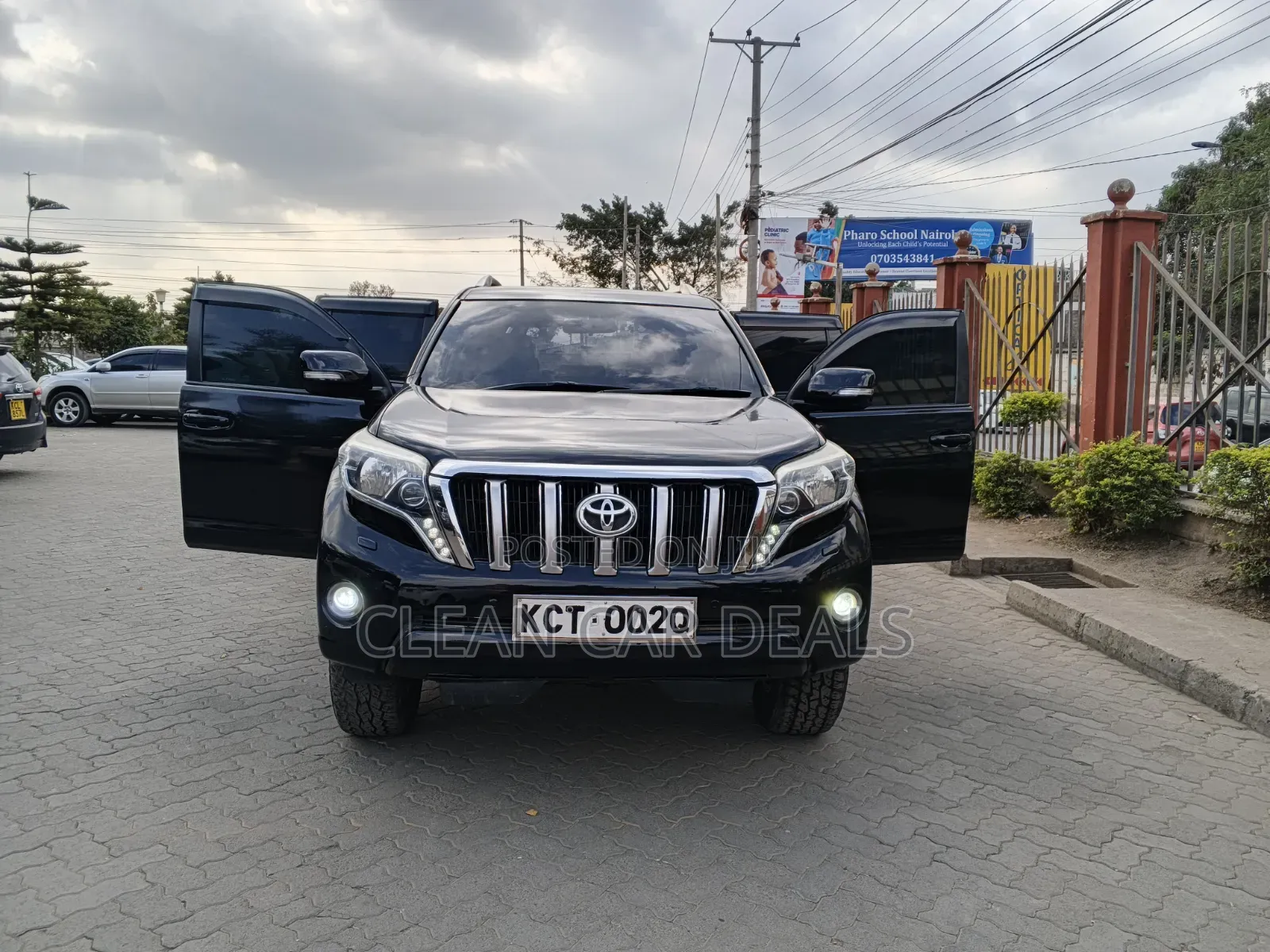 Toyota Land Cruiser Prado 2011 Black