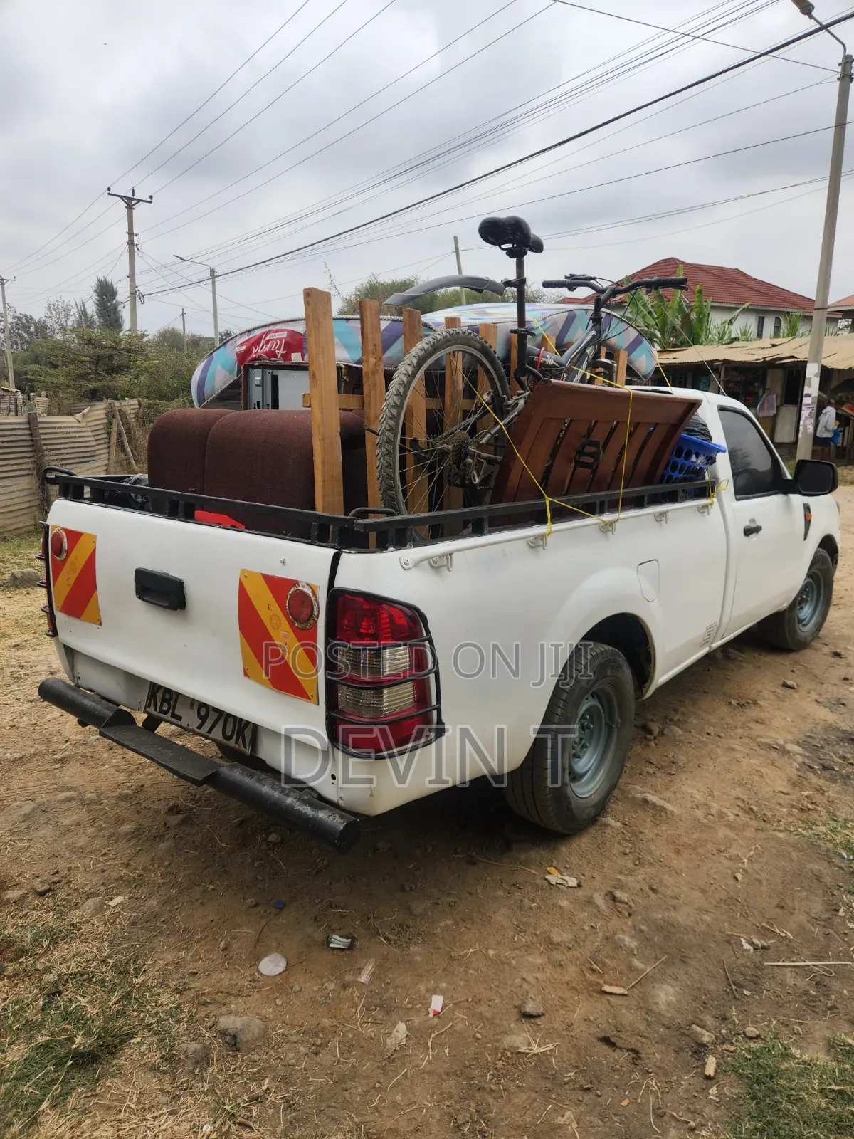 Truck / Pick Up for Hire