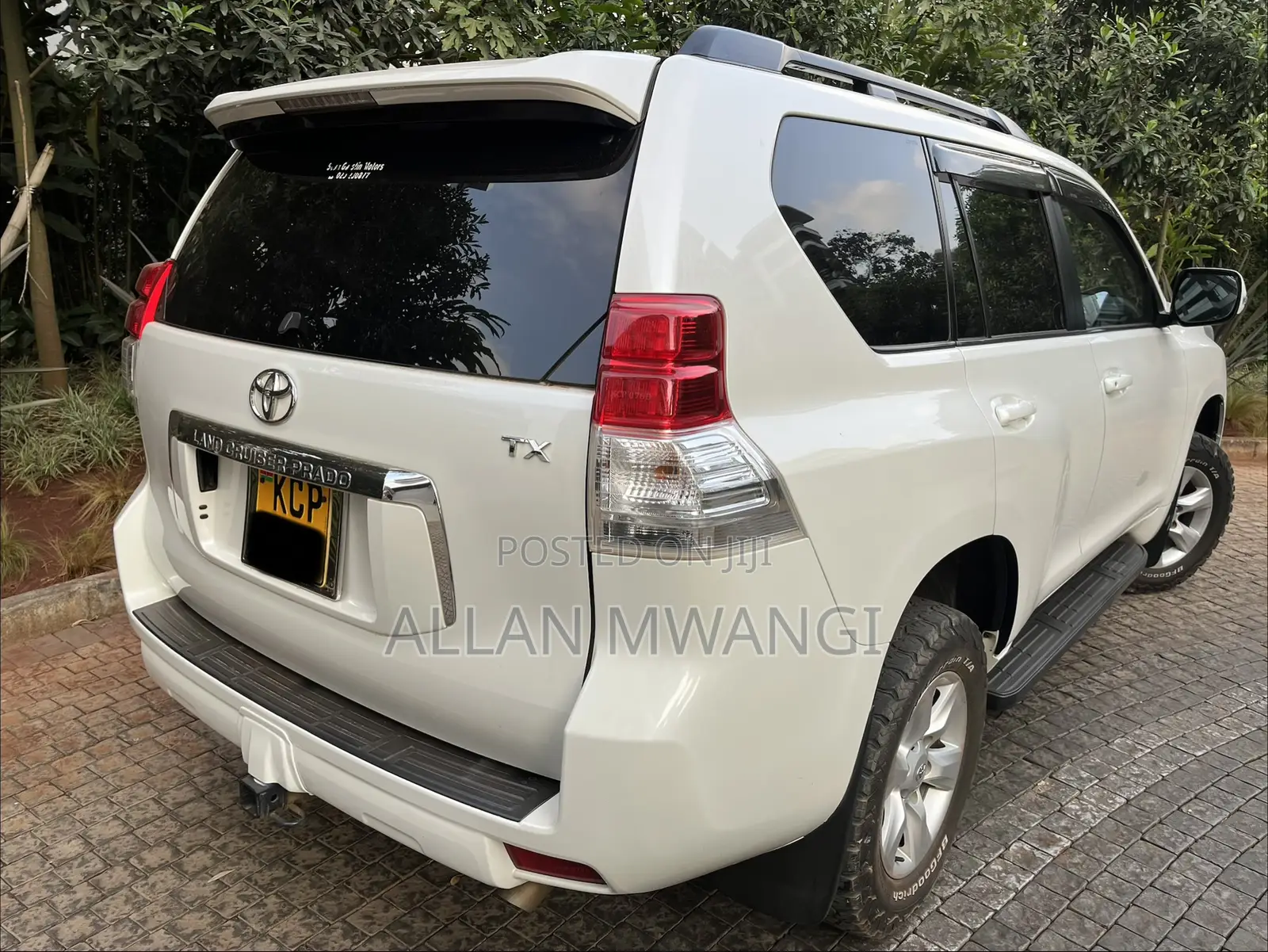 Toyota Land Cruiser Prado 4.0 Petrol TX 2011 Pearl