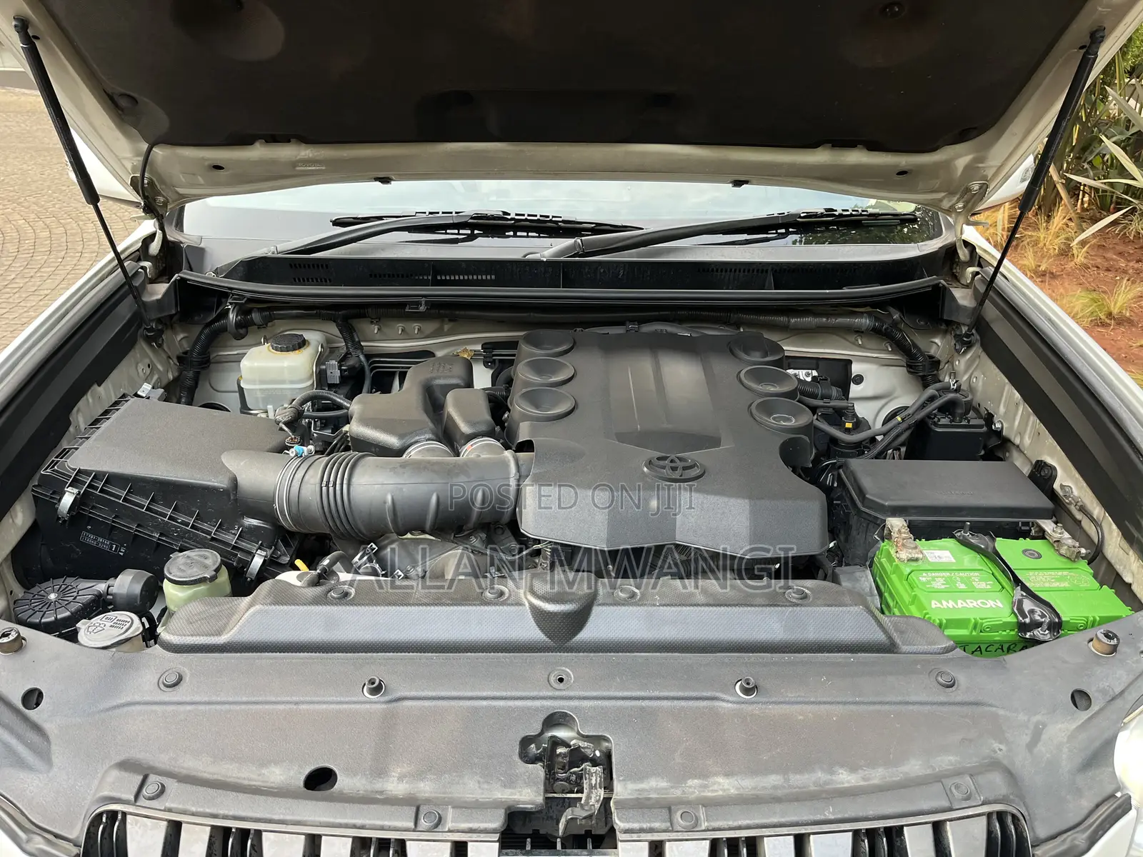 Toyota Land Cruiser Prado 4.0 Petrol TX 2011 Pearl