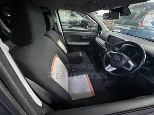 Toyota Passo 2020 Green