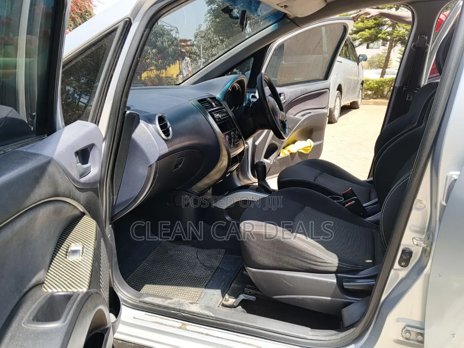 Mitsubishi Colt 2008 Silver
