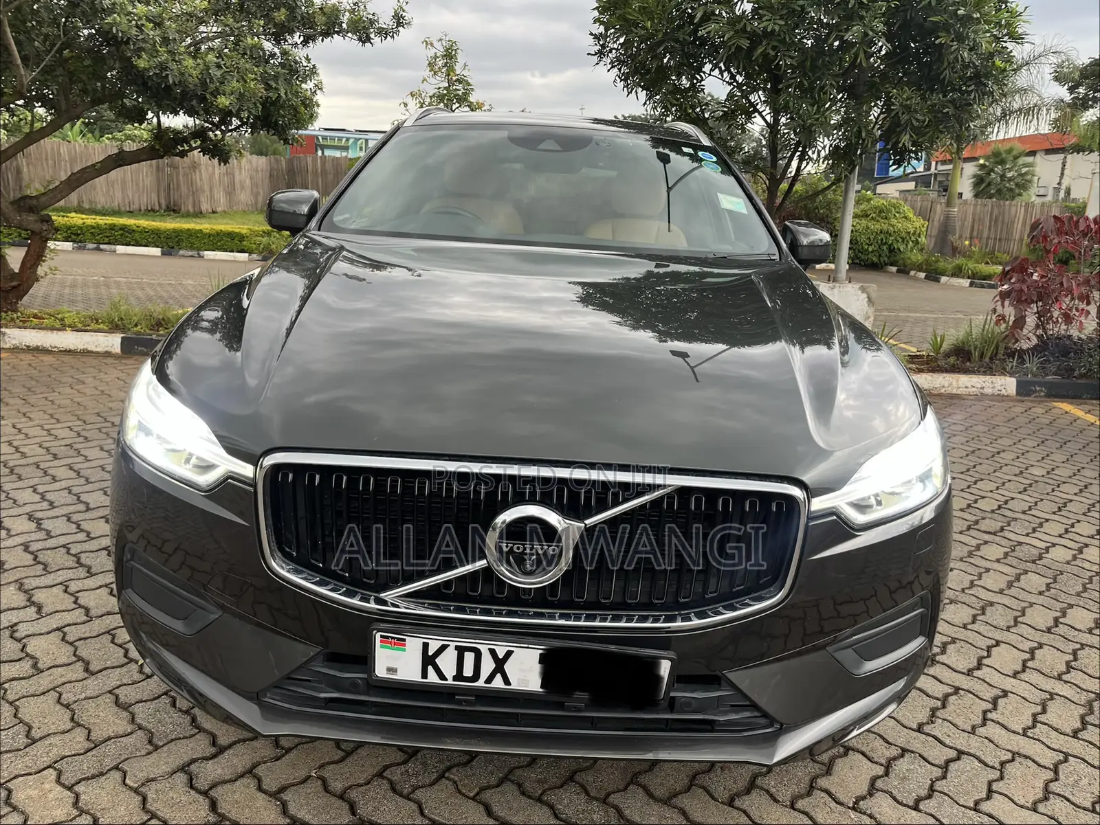 Volvo XC60 2018 Brown
