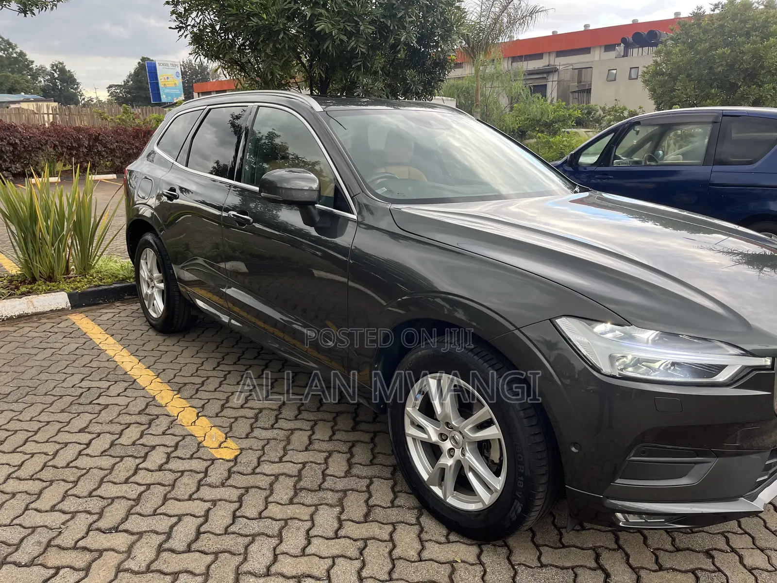 Volvo XC60 2018 Brown