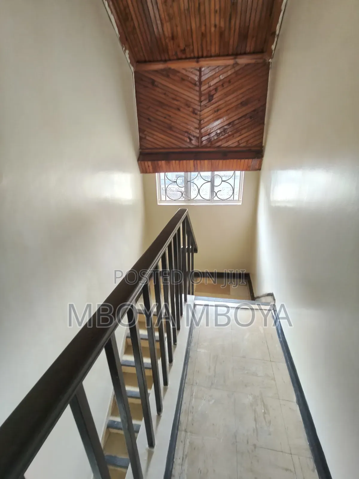 3bdrm Maisonette in Parklands for rent