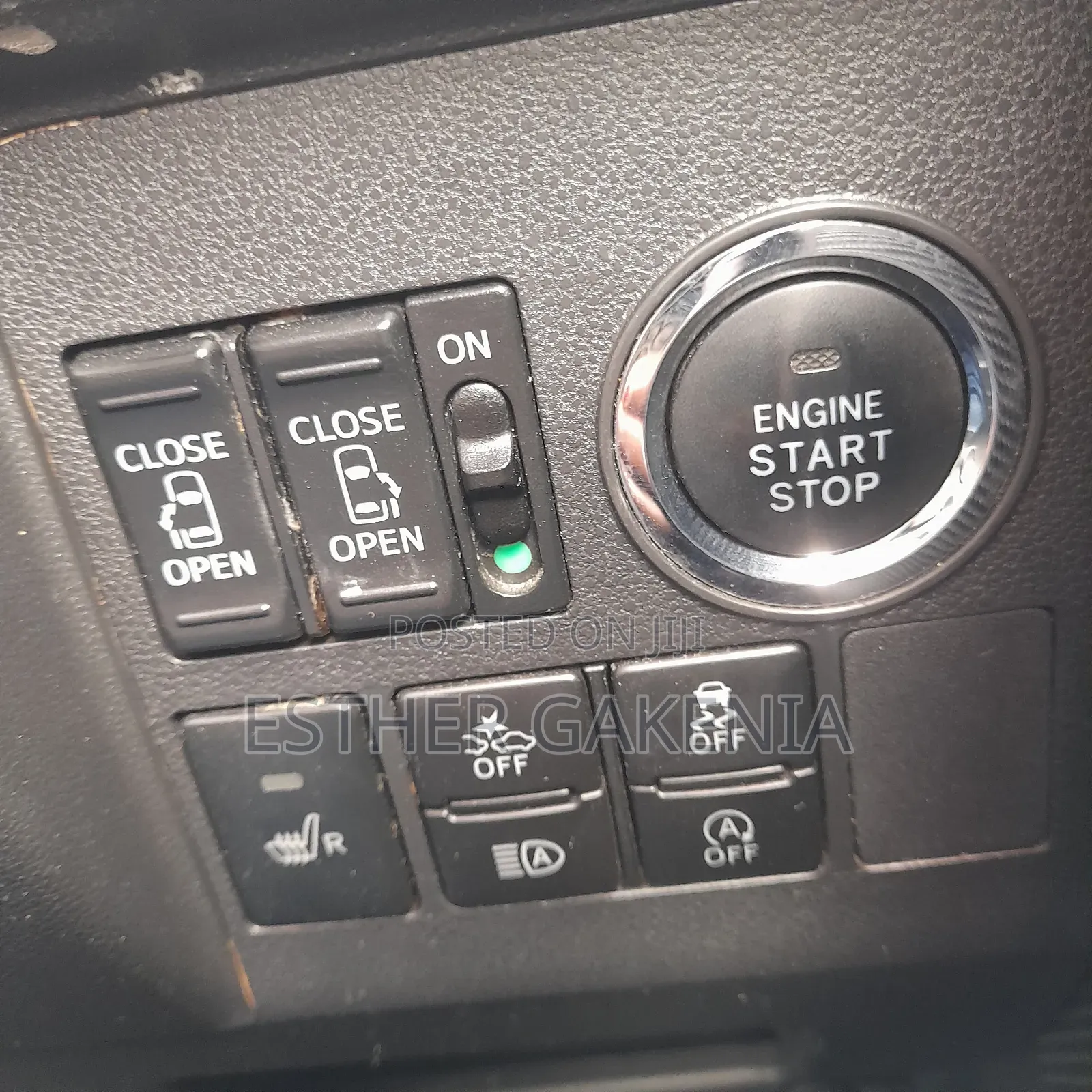 Daihatsu Tanto 2019 Blue