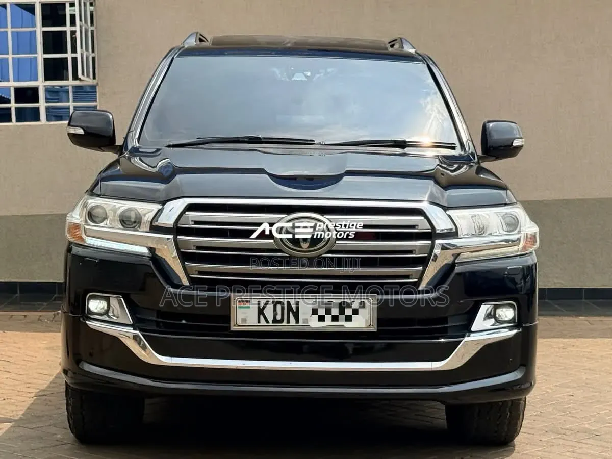Toyota Land Cruiser 2017 Black