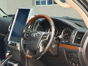 Toyota Land Cruiser 2017 Black