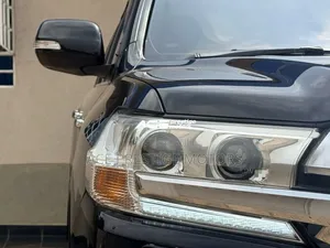 Toyota Land Cruiser 2017 Black