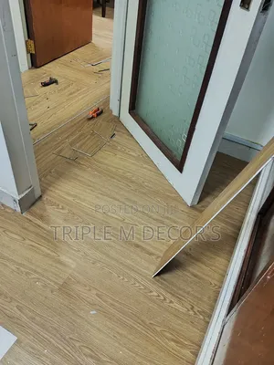 Luxurious 5mm SPC Wood Plank Flooring