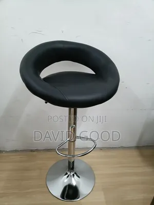 Round Bar Stools