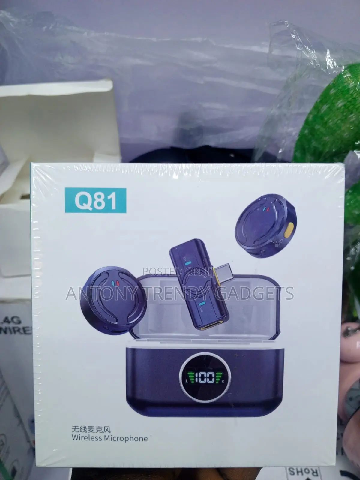 Q81 Plug Play Wireless Lavalier Mic for YouTube TikTok