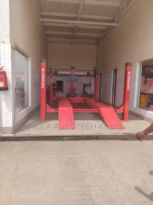 Professional Workshops Auto Service Centre Alignment With Carlift