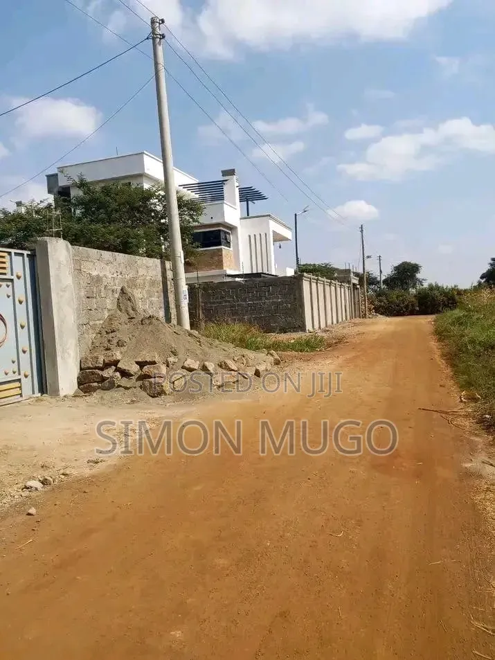 Ruiru Mugutha Prime 1/8 Plot Overlooking Dykio Bustani Ready Title 4m