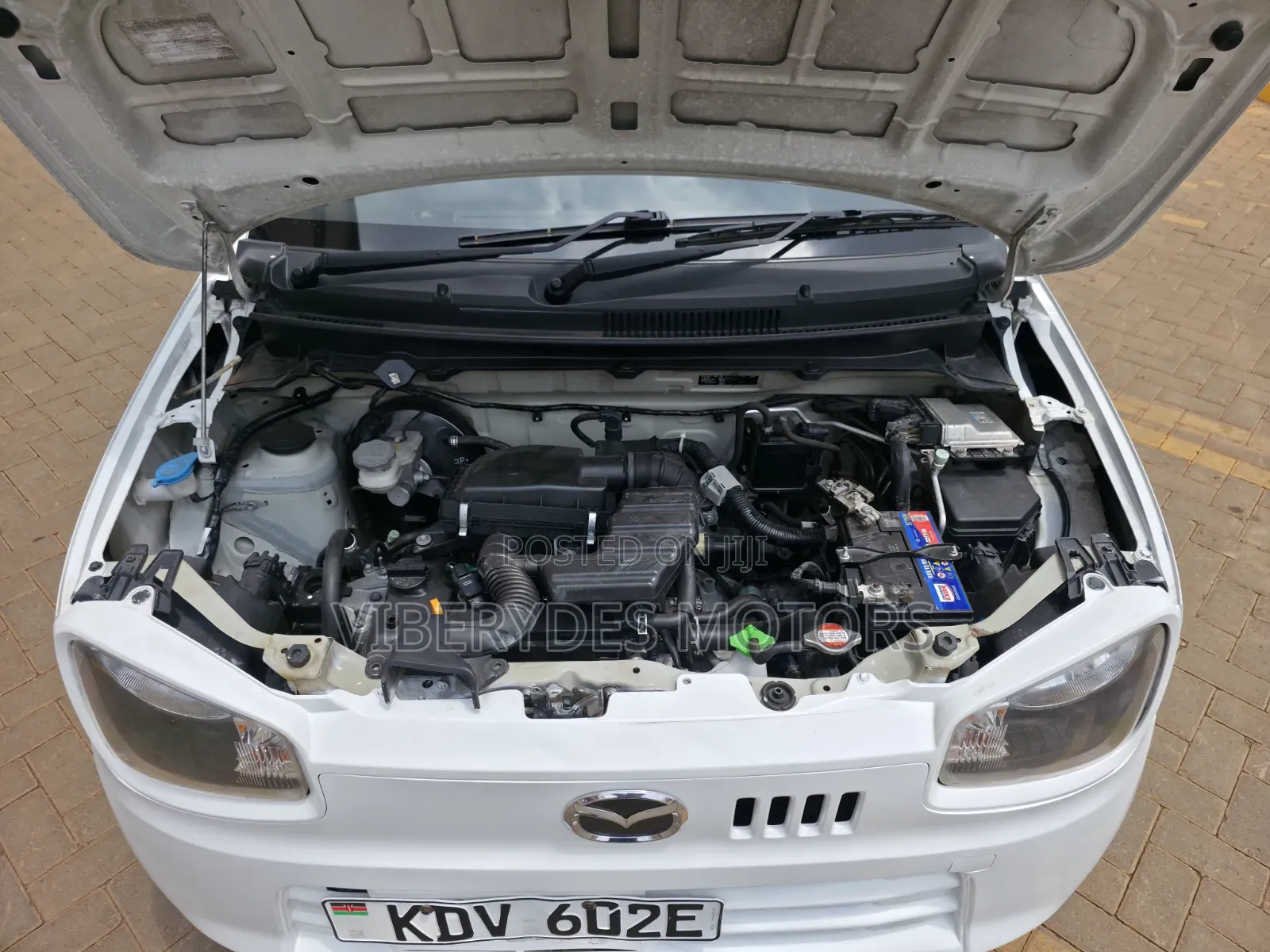 Mazda Carol 2018 White