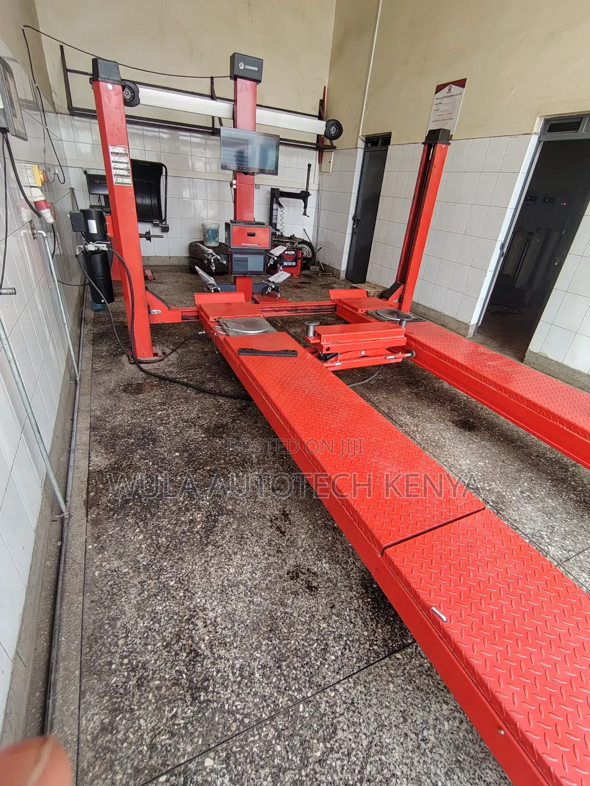 Latest Technology 3d Alignment and 4post Carlift Sunshine Italy