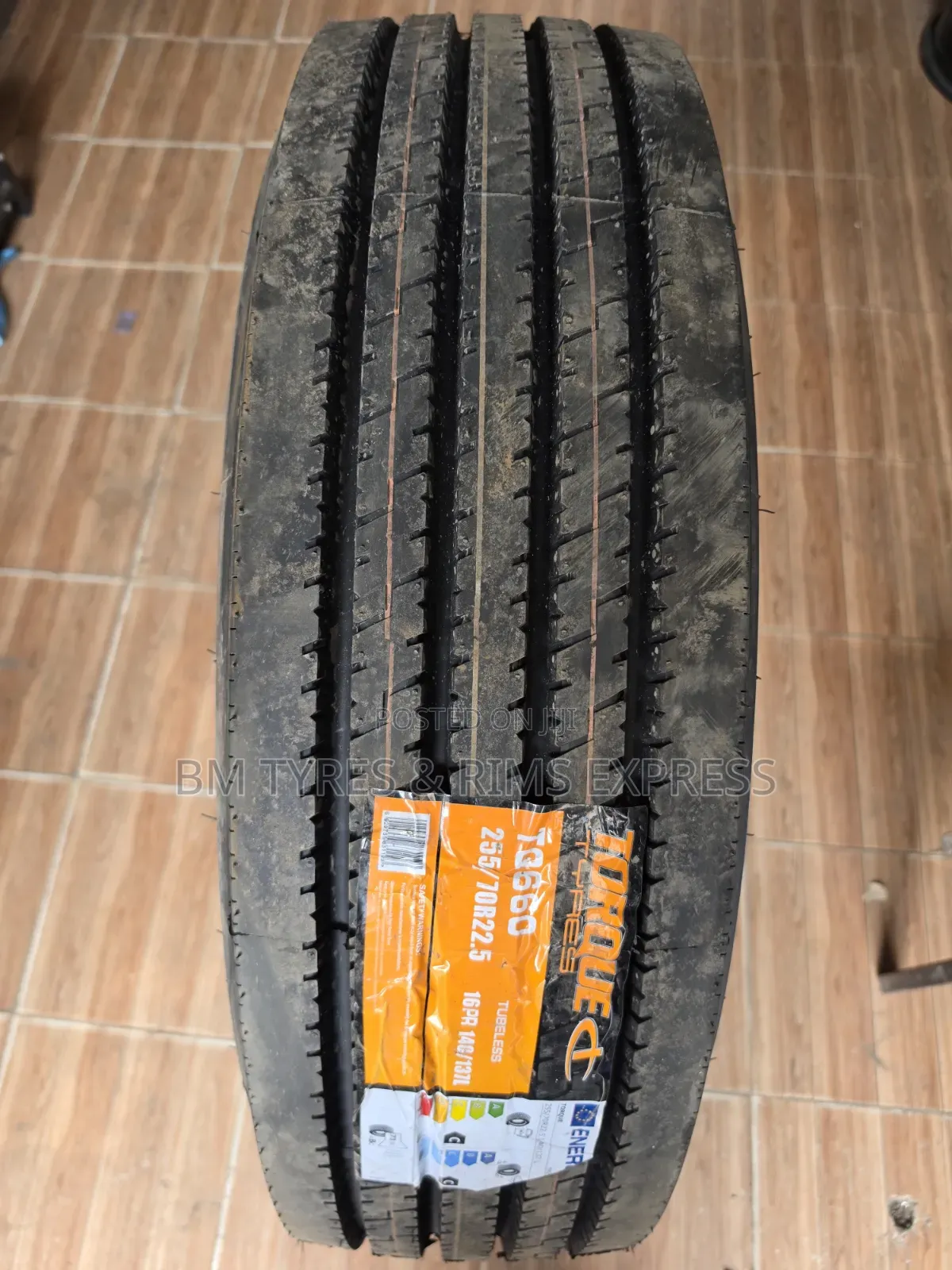 255 /70 R22. 5 Torque Tires (Highway)