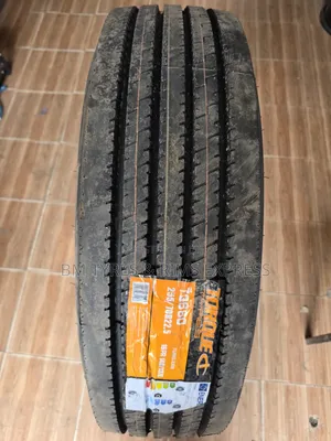 255 /70 R22. 5 Torque Tires (Highway)