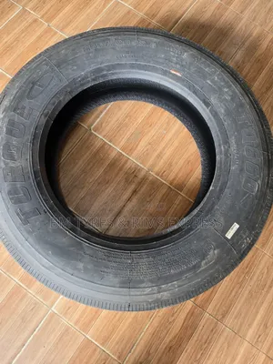 255 /70 R22. 5 Torque Tires (Highway)