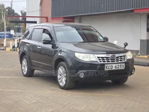 Subaru Forester 2010 Black
