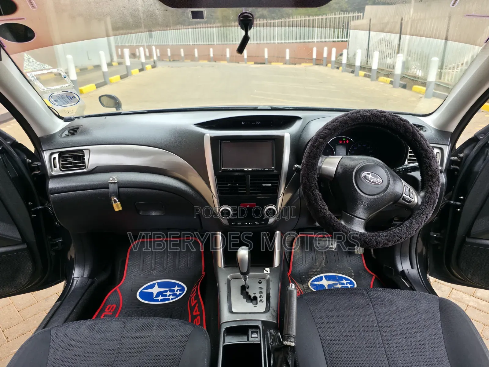 Subaru Forester 2010 Black