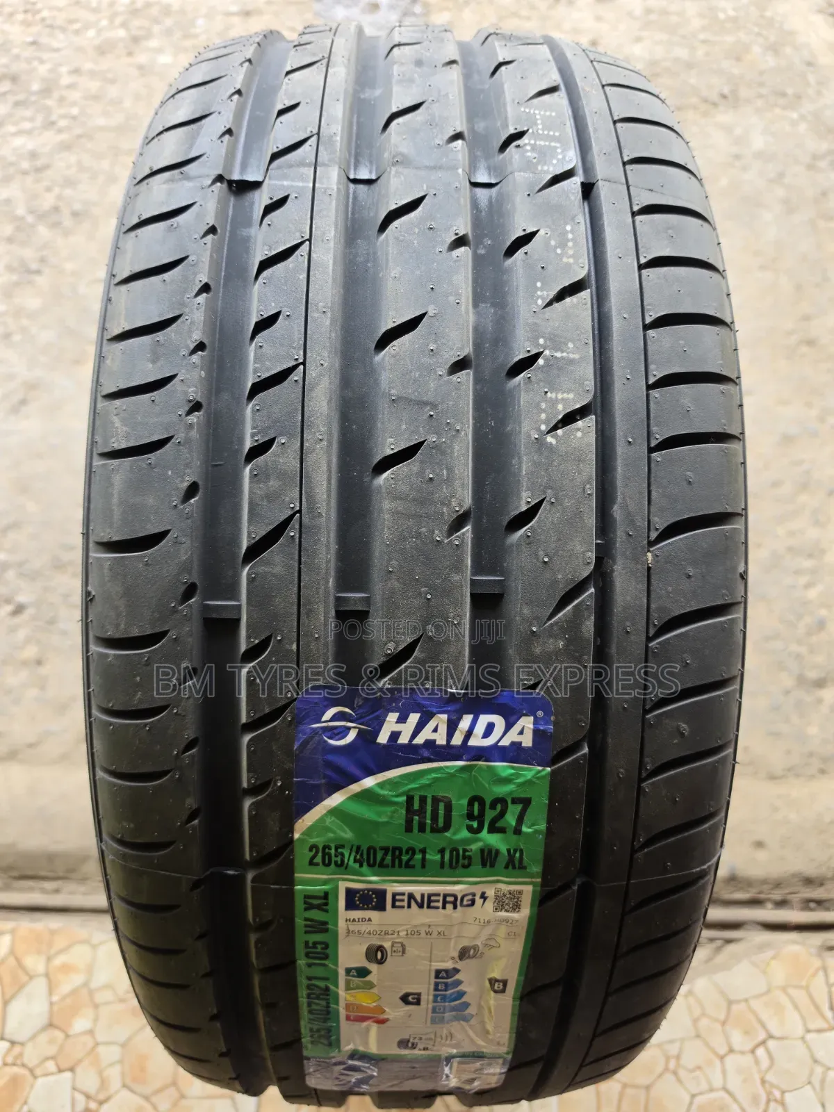 265 /40 R21 Haida Tires