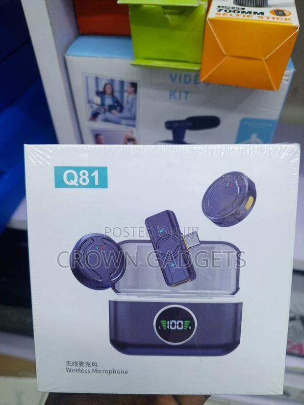 Q81 Wireless Clip-on Microphone With LED Charging Case - thumbnail 2