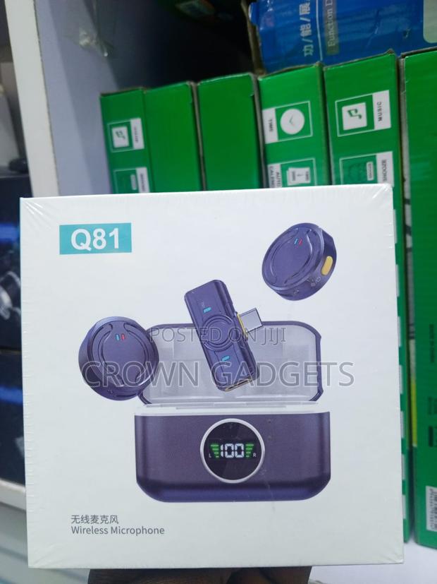 Q81 Wireless Clip-on Microphone With LED Charging Case - thumbnail 3