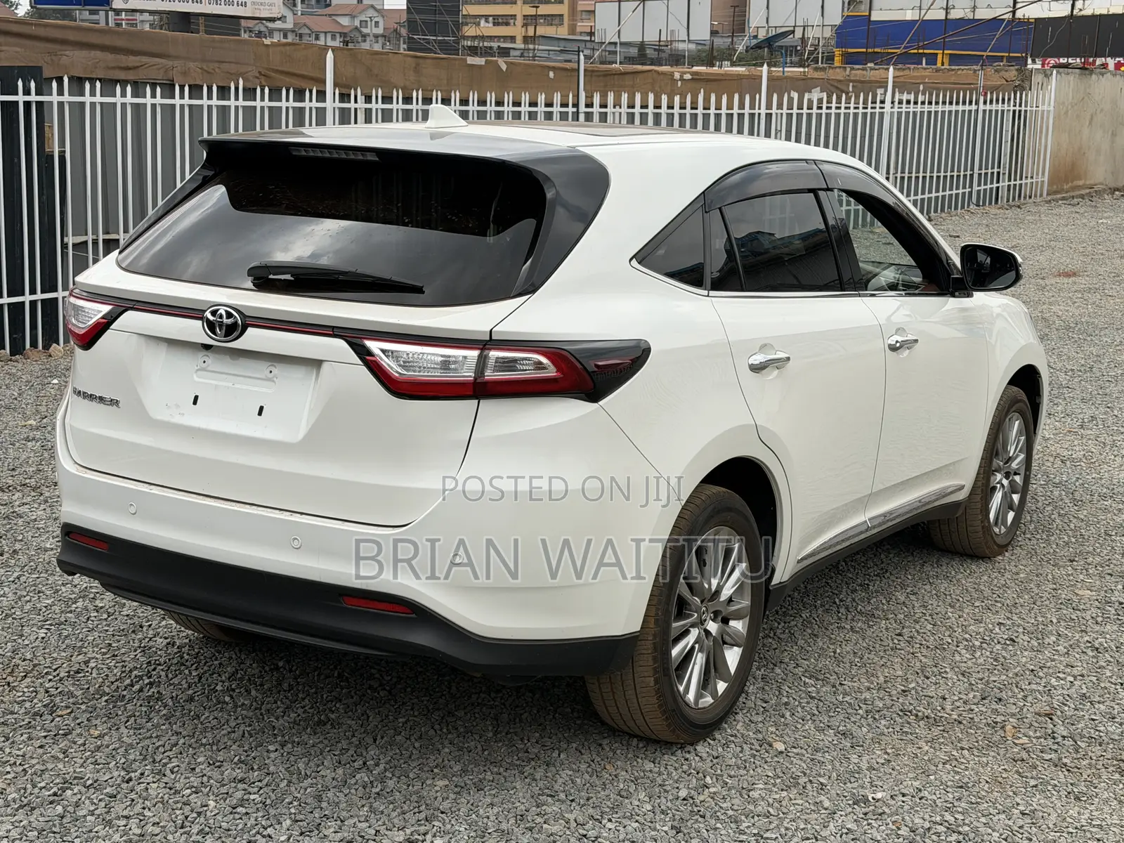 Toyota Harrier 2.0 2019 White