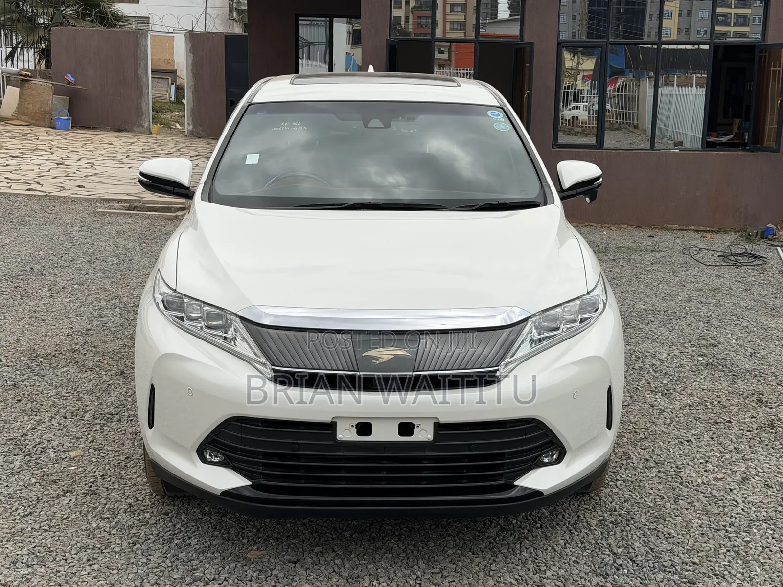 Toyota Harrier 2.0 2019 White