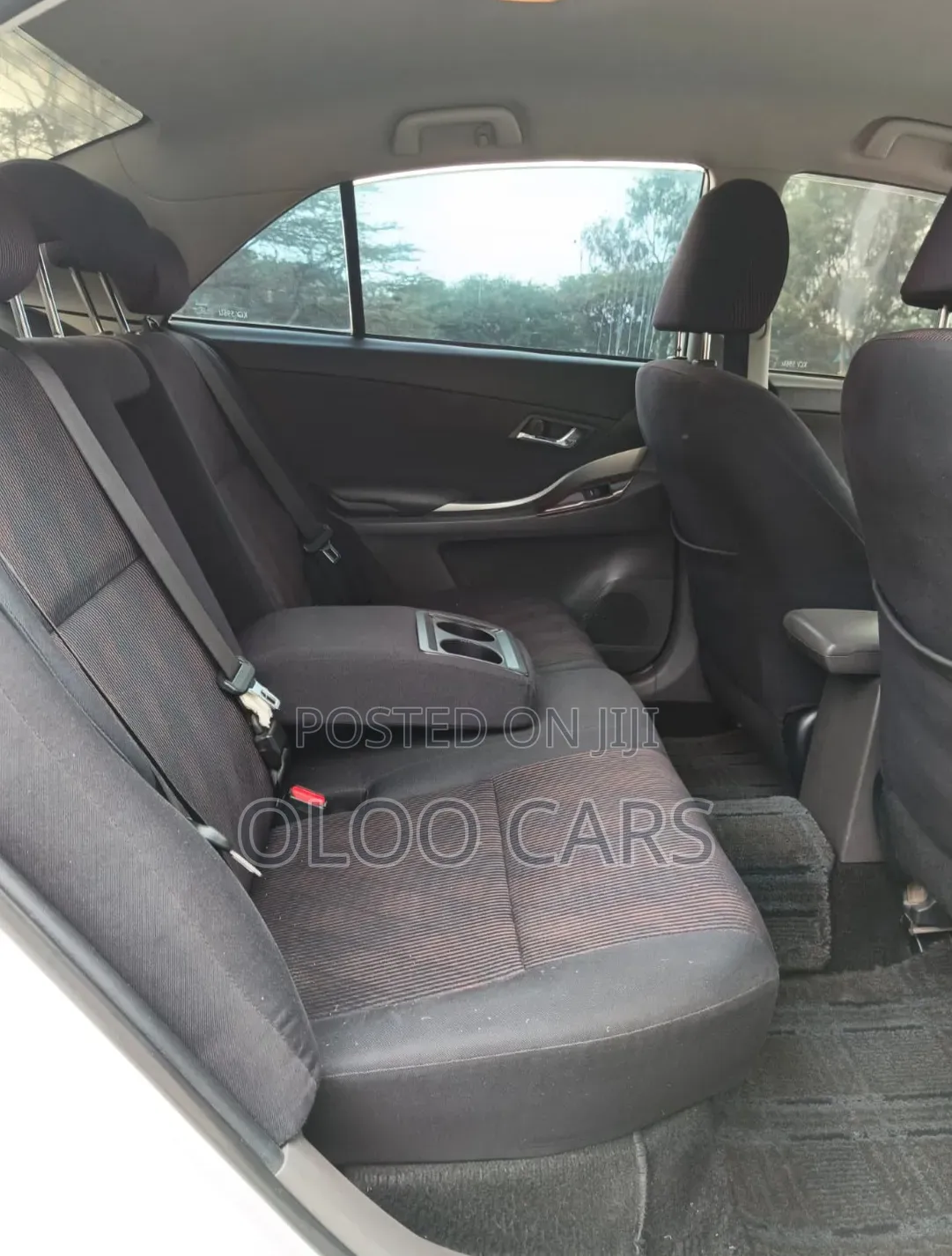 Toyota Premio 2014 White