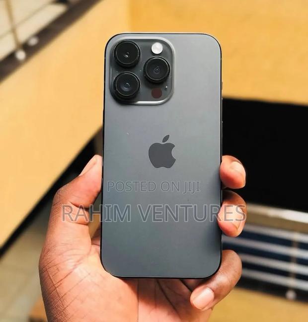 Apple iPhone 14 Pro 128 GB Gray - main view