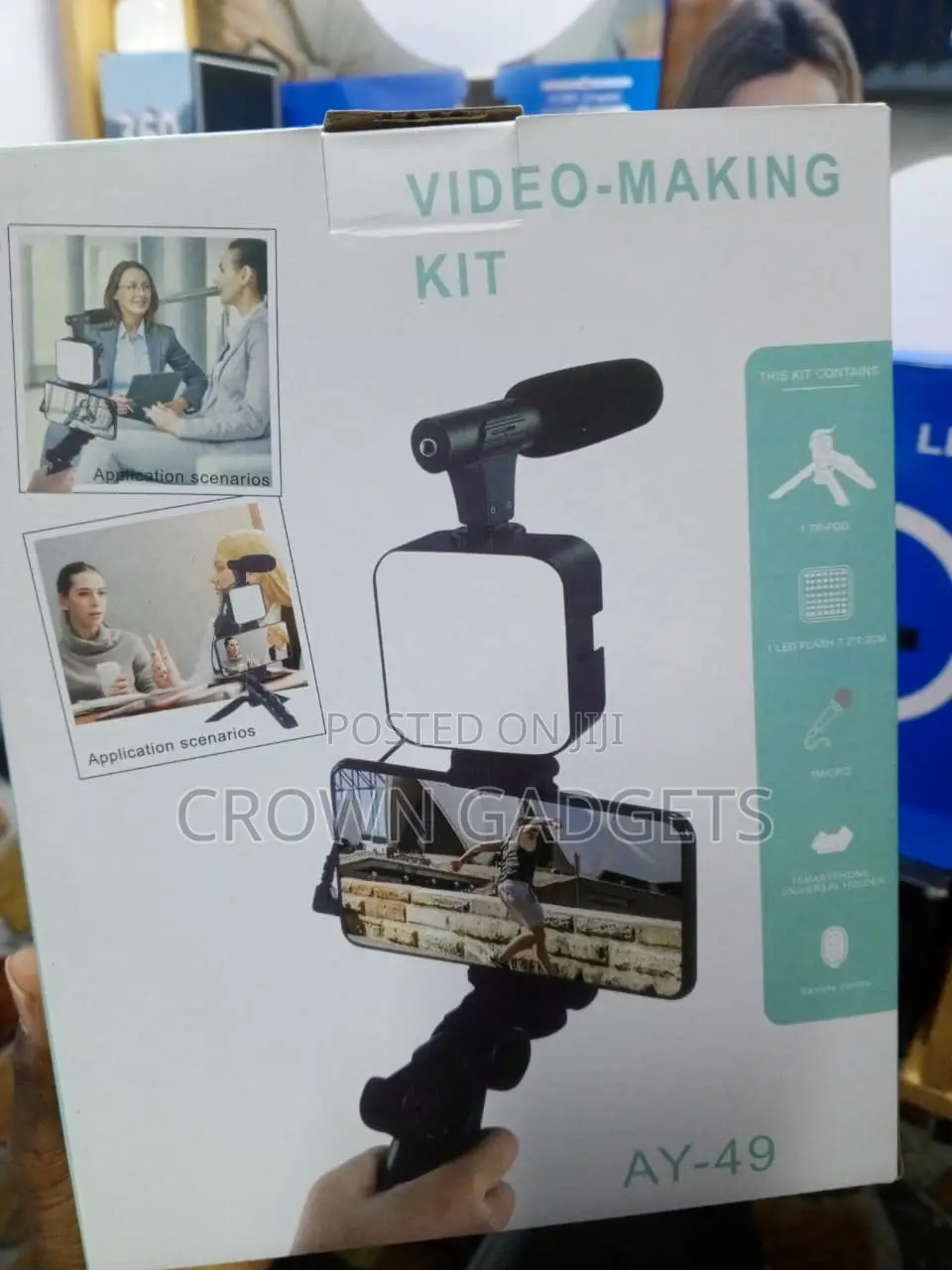AY-49 Content Creator Kit With LED Light Phone Holder