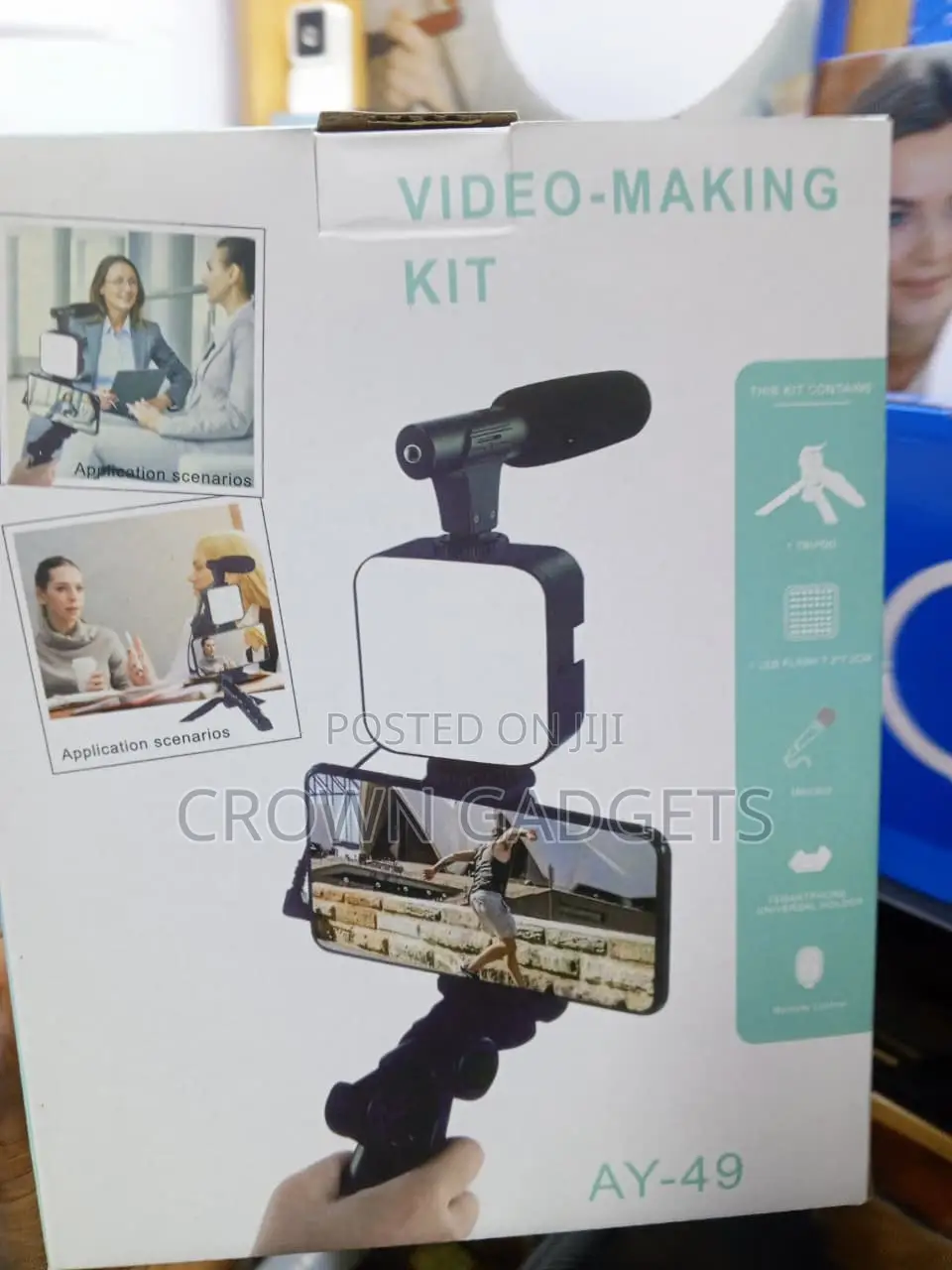 AY-49 Content Creator Kit With LED Light Phone Holder
