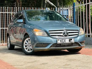Mercedes-Benz B-Class 2012 Blue