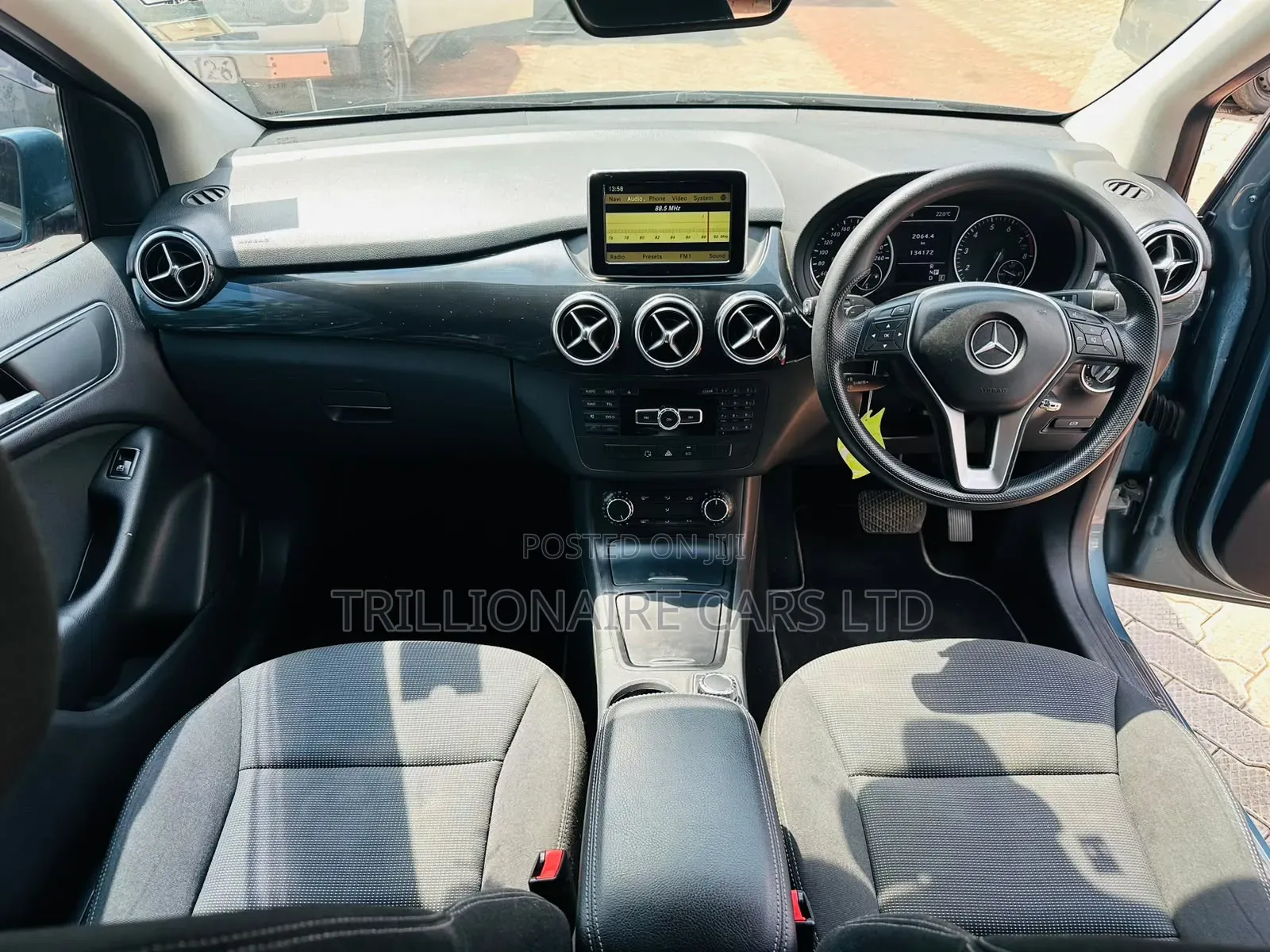 Mercedes-Benz B-Class 2012 Blue